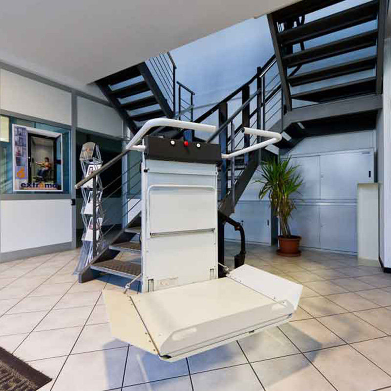 Plataforma-salvaescaleras-curva-Slim-Extrema-salvatec